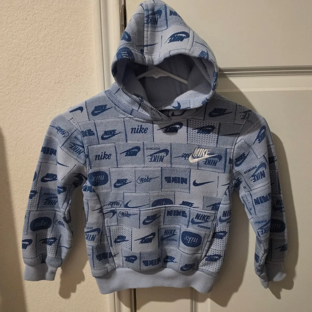 Nike soft fleece
